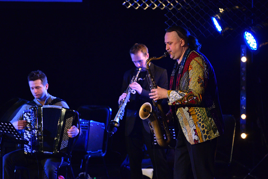 Wielki koncert przeciwko rasizmowi w Teatrze Modrzejewskiej