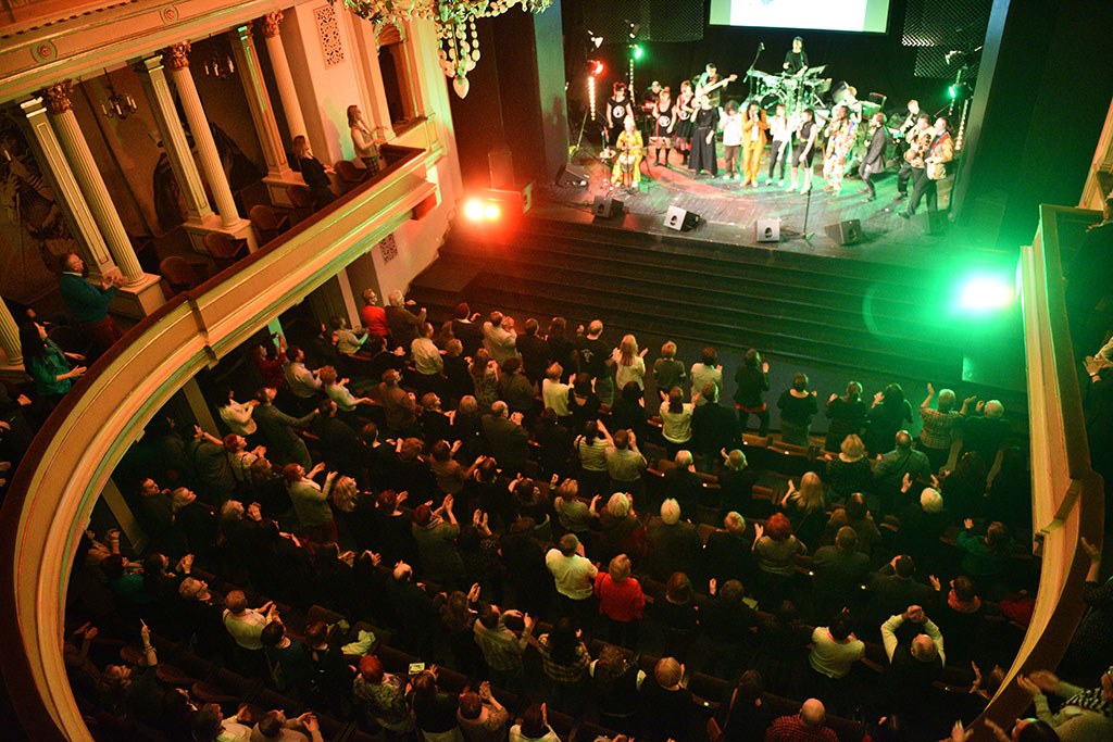 Wielki koncert przeciwko rasizmowi w Teatrze Modrzejewskiej