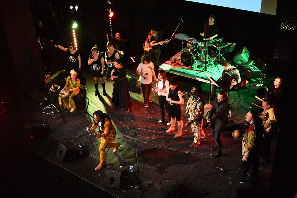 Wielki koncert przeciwko rasizmowi w Teatrze Modrzejewskiej