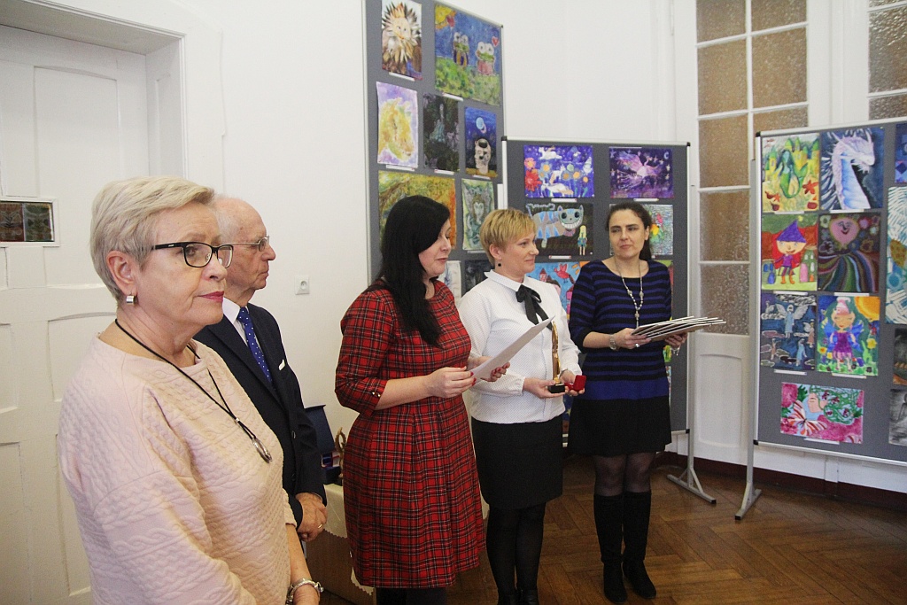 Karolina Chrzanowska z ILO wygrała Konkurs Ośmiu Wspaniałych