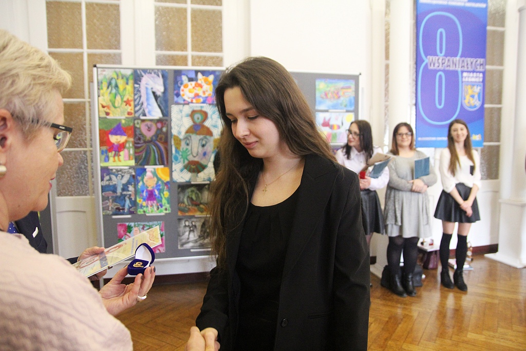 Karolina Chrzanowska z ILO wygrała Konkurs Ośmiu Wspaniałych