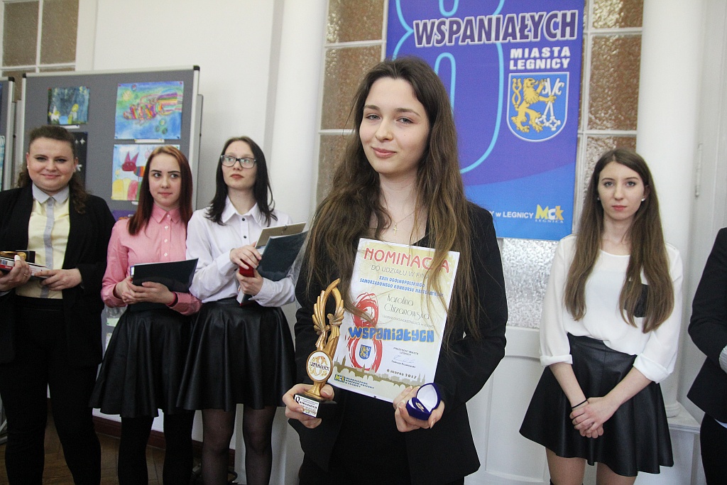 Karolina Chrzanowska z ILO wygrała Konkurs Ośmiu Wspaniałych