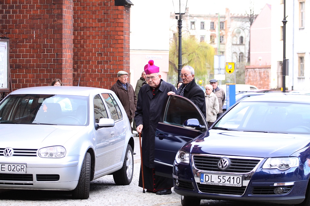 Zmarł Tadeusz Rybak - pierwszy biskup legnicki. Pogrzeb w sobotę