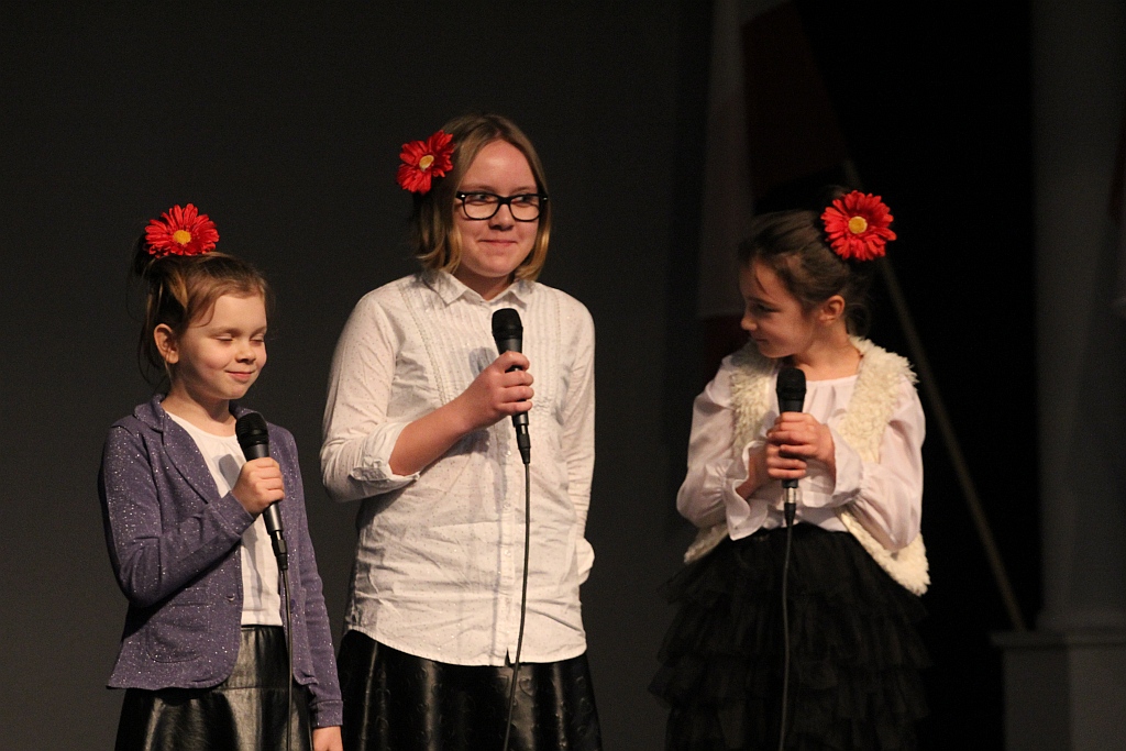 Agata Sopata i Julia Żądło wystąpią w etapie wojewódzkim