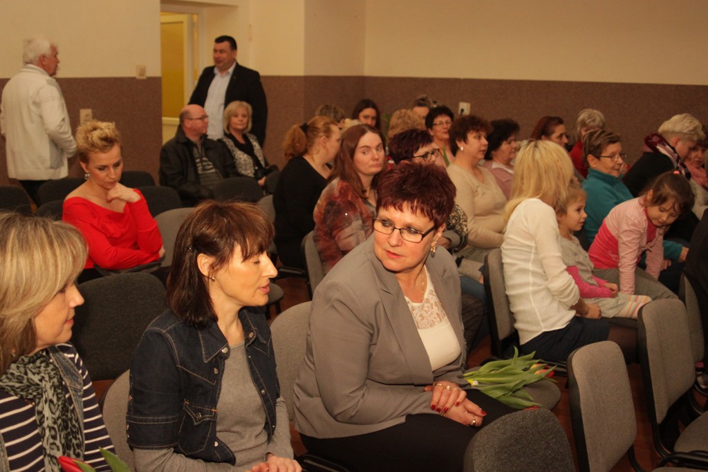 Artystki z grupy artystycznej MAD wystąpiły w Bieniowicach