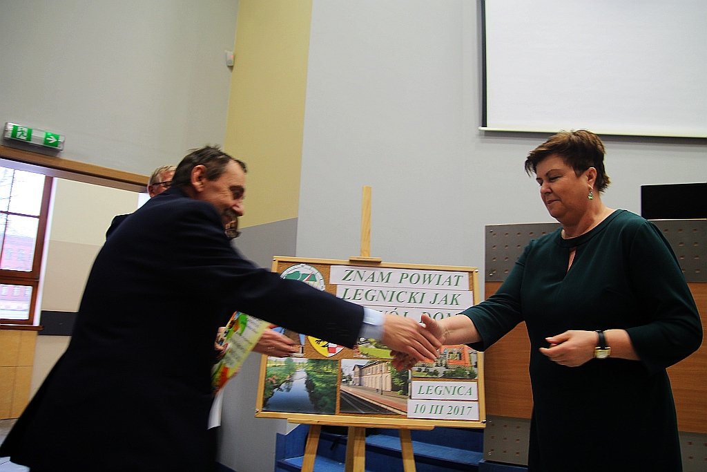 Uczniowie legnickich szkół znają swój powiat i są z tego dumni