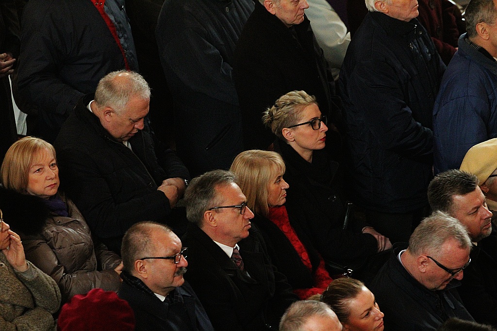 Uroczystości pogrzebowe księdza biskupa Tadeusza Rybaka cz2
