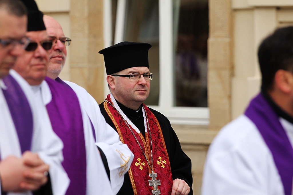 Uroczystości pogrzebowe księdza biskupa Tadeusza Rybaka cz1