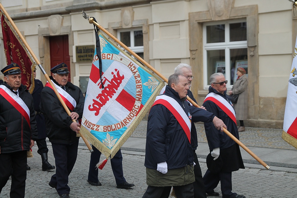 Uroczystości pogrzebowe księdza biskupa Tadeusza Rybaka cz1