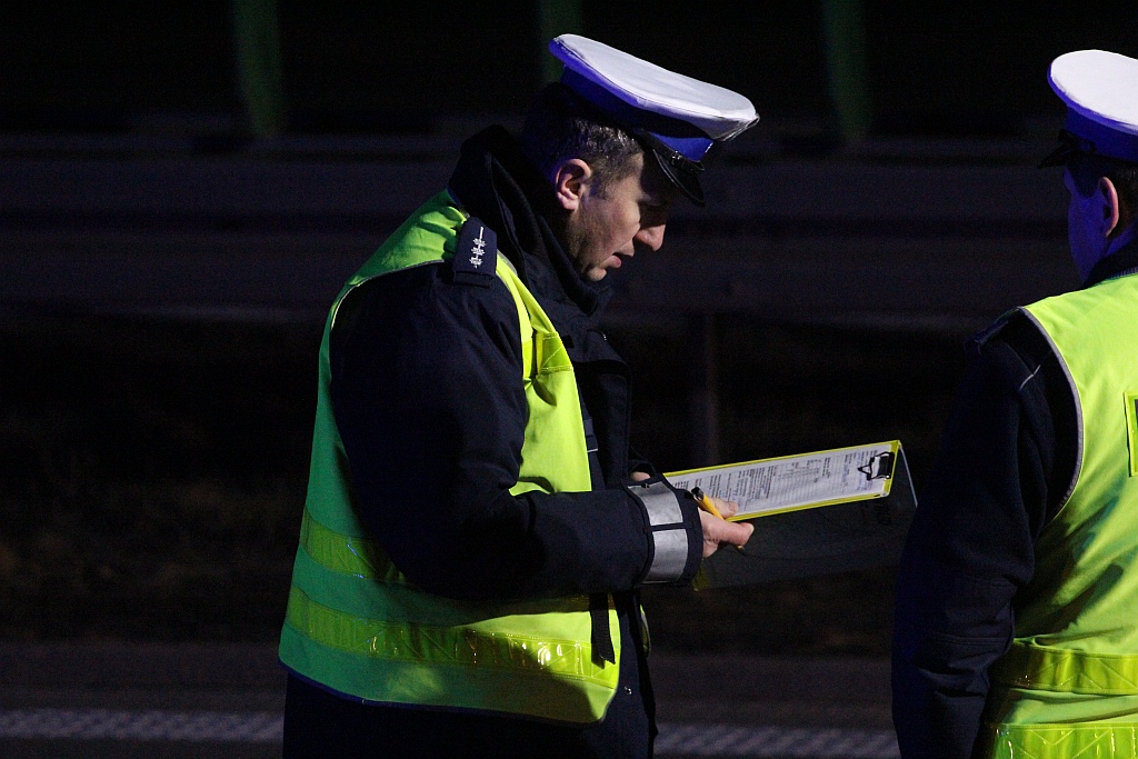 Śmiertelne potrącenie na A4. Autostrada jest zablokowany.

