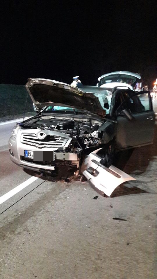 Śmiertelne potrącenie na A4. Autostrada jest zablokowany.
