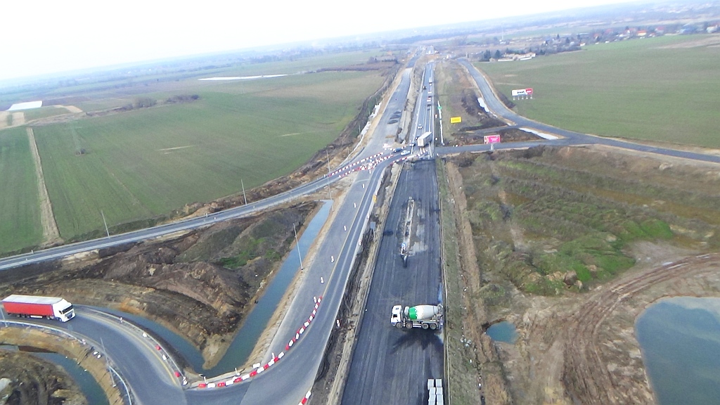 Zobaczcie, co się dzieje na placu budowy drogi ekspresowej S3