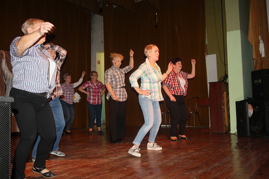 Kobiety małe i duże ze Spółdzielczego Domu Kultury Atrium
