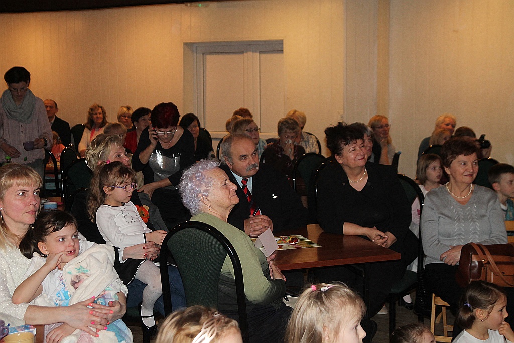 Kobiety małe i duże ze Spółdzielczego Domu Kultury Atrium