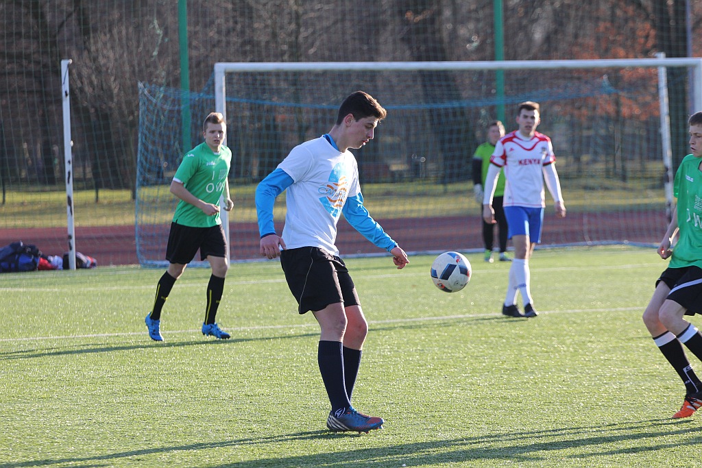 Piłkarskie derby: Uczniowie II LO w końcu lepsi od I LO