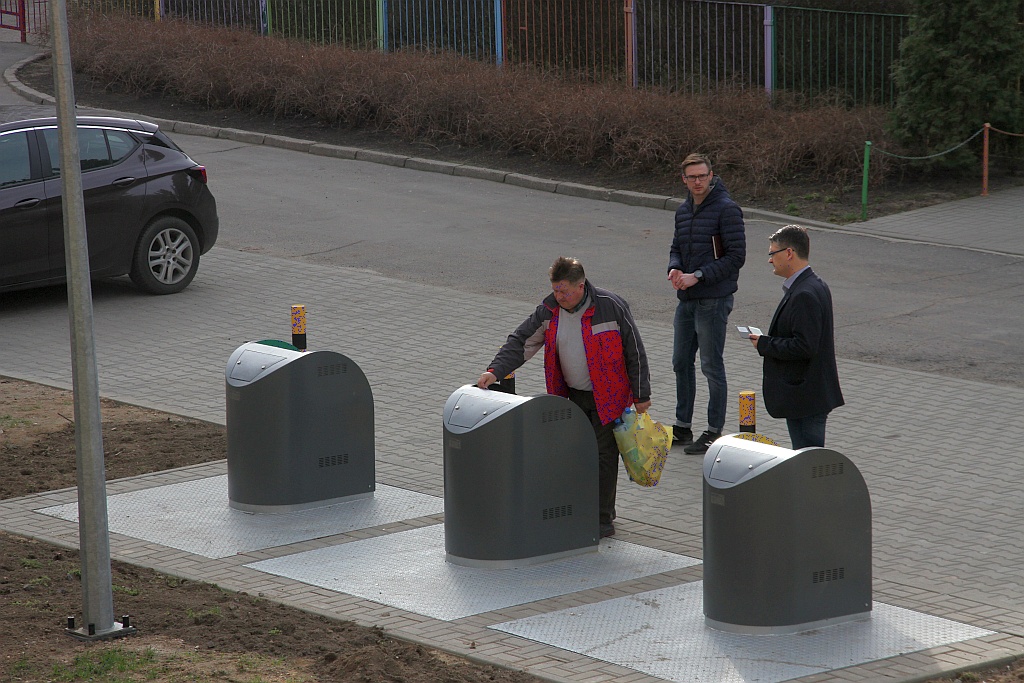Spółdzielnia mieszkaniowa myśli o nowych podziemnych śmietnikach