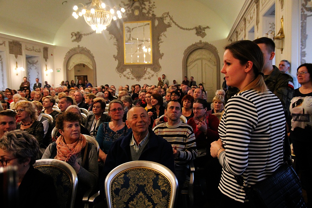 Ponad czterysta osób na spotkaniu z Szewachem Weissem