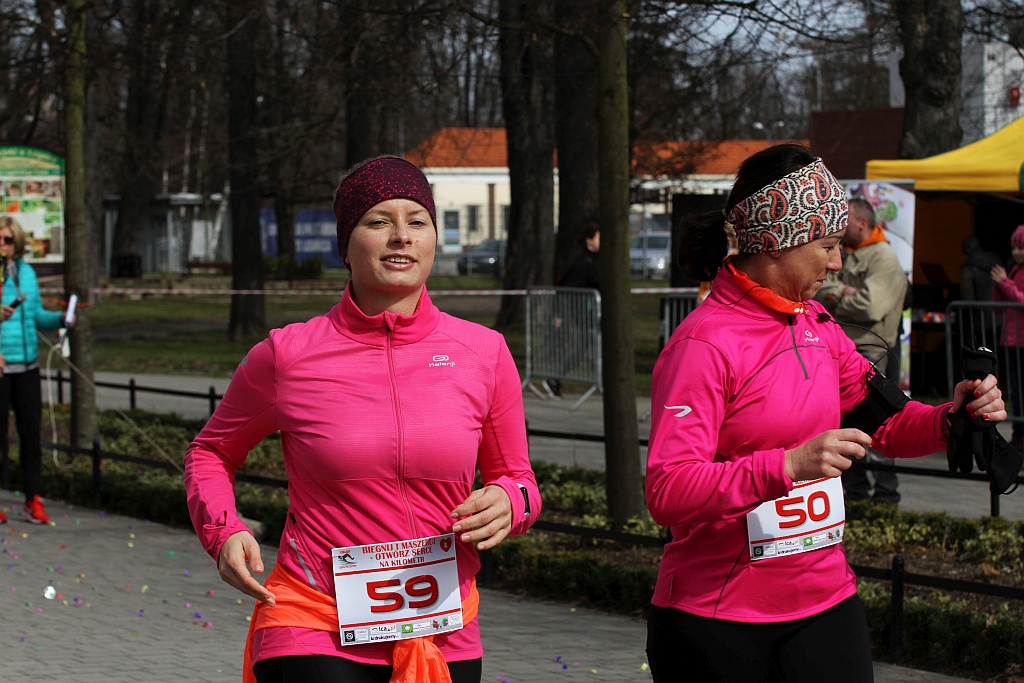 W parku biegają dla podopiecznych Stowarzyszenia Otwórz Serce