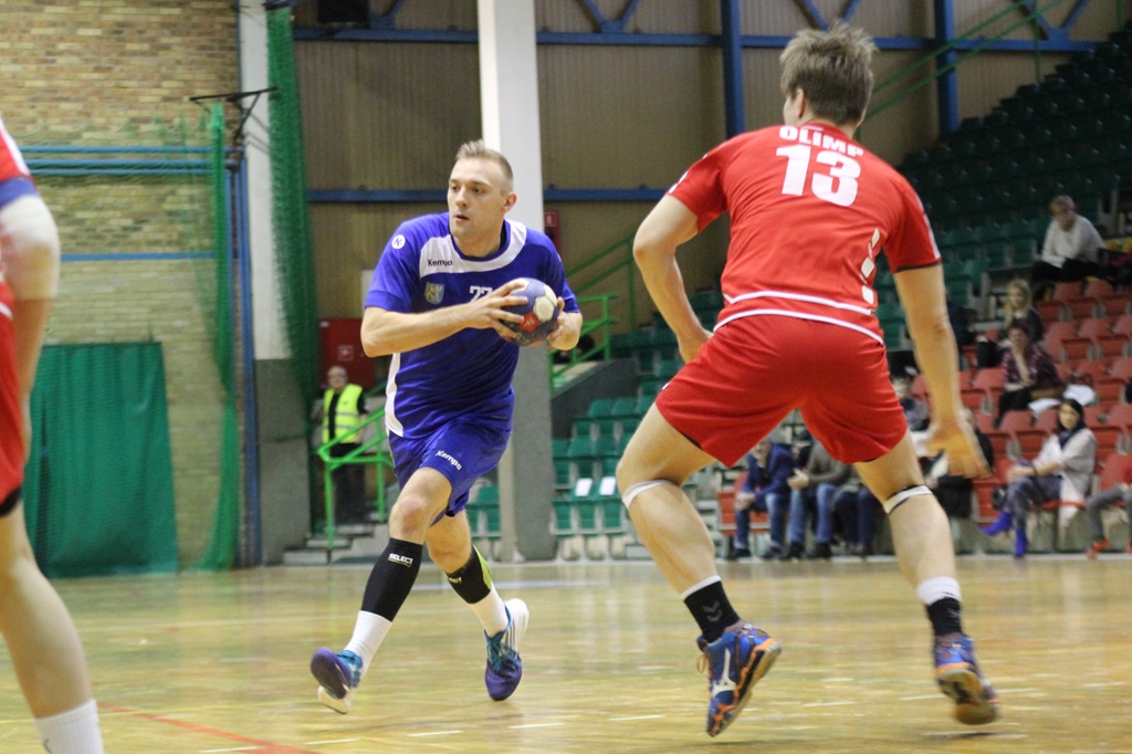 Piłkarze ręczni Siódemki Miedź Legnica lepsi od Olimpu Grodków
