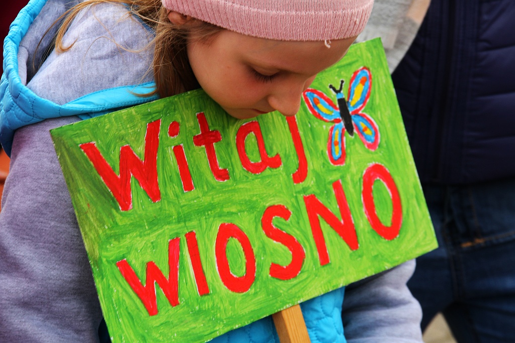 Uczniowie Zespołu Szkół Integracyjnych powitali wiosnę