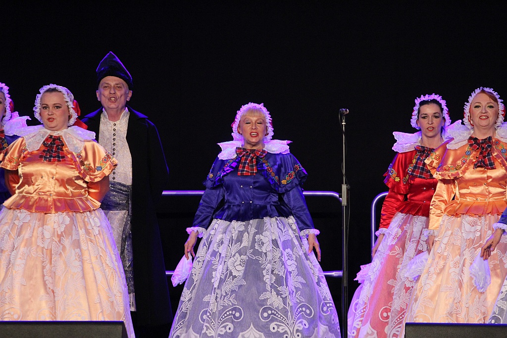 Koncert Charytatywny Legnickich Zespołów Folklorystycznych
