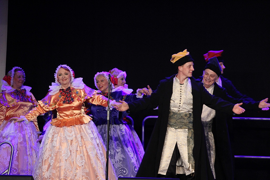 Koncert Charytatywny Legnickich Zespołów Folklorystycznych