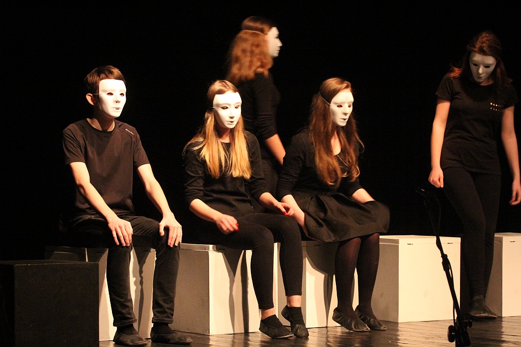 Dzień Teatru w Młodzieżowym Centrum Kultury w Legnicy