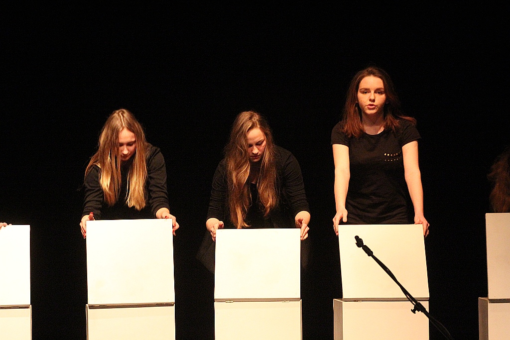 Dzień Teatru w Młodzieżowym Centrum Kultury w Legnicy