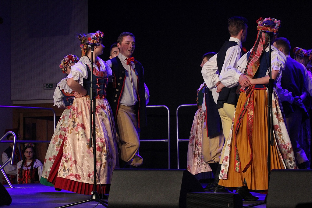 Koncert Charytatywny Legnickich Zespołów Folklorystycznych