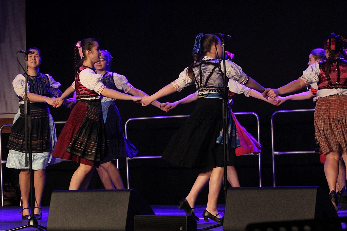 Koncert Charytatywny Legnickich Zespołów Folklorystycznych