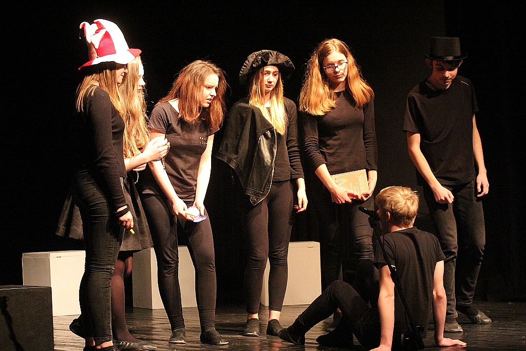 Dzień Teatru w Młodzieżowym Centrum Kultury w Legnicy