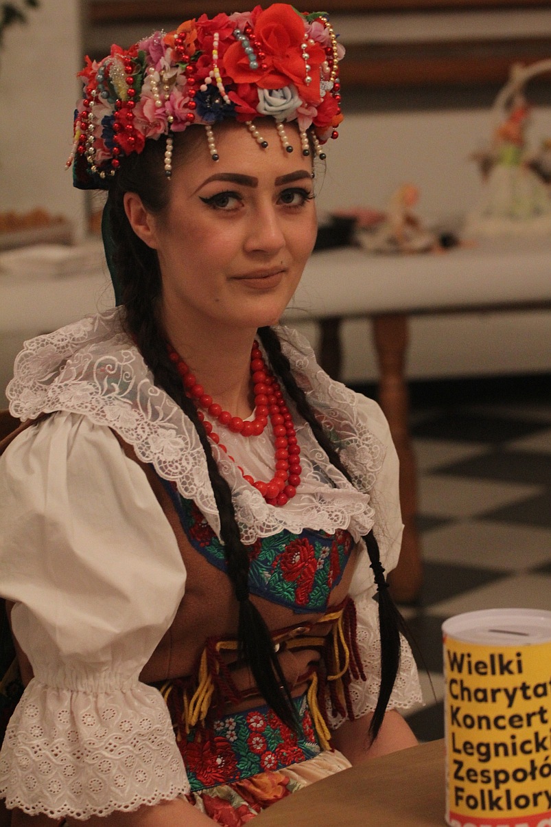 Koncert Charytatywny Legnickich Zespołów Folklorystycznych