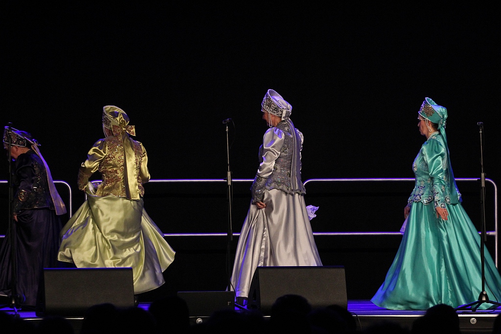 Koncert Charytatywny Legnickich Zespołów Folklorystycznych