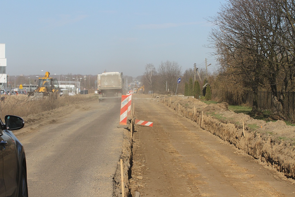 Trwa przebudowa Gniewomierskiej w Nowej Wsi Legnickiej