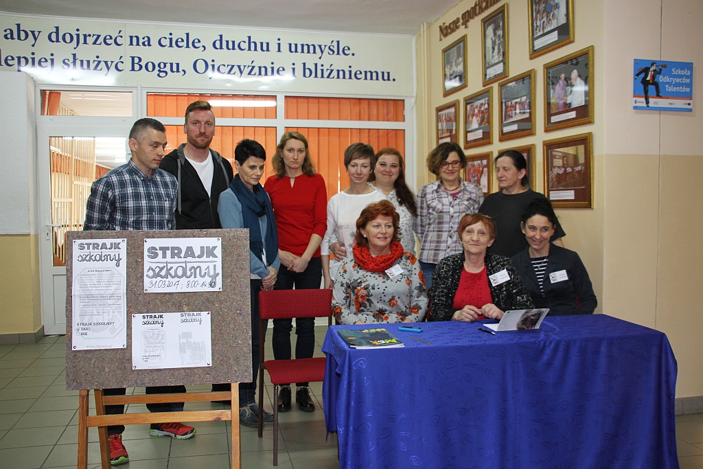 Legnickie szkoły w dzień strajku zorganizowanego przez ZNP