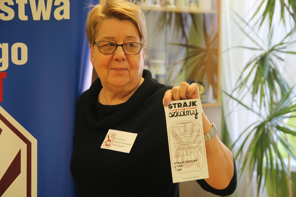 Legnickie szkoły w dzień strajku zorganizowanego przez ZNP