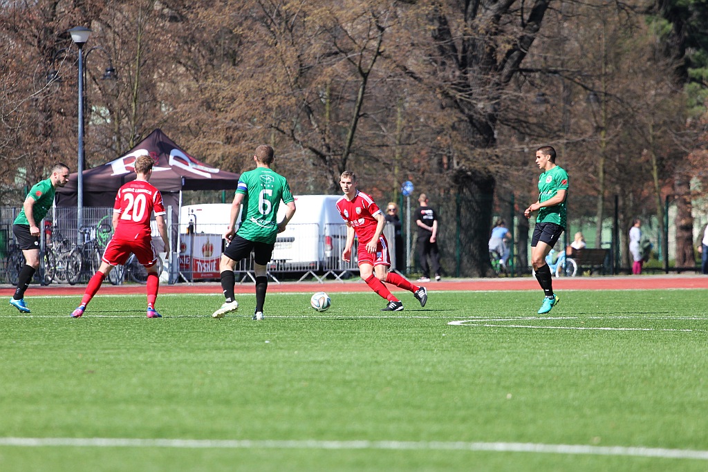 Pechowy remis rezerw Miedzi Legnica z Unią Turza Śląska