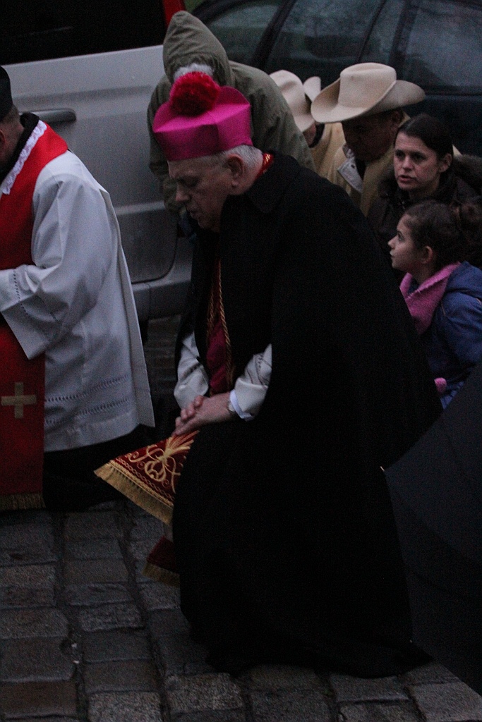 Blisko pięćset osób przeszło Drogą Krzyżową w Legnicy
