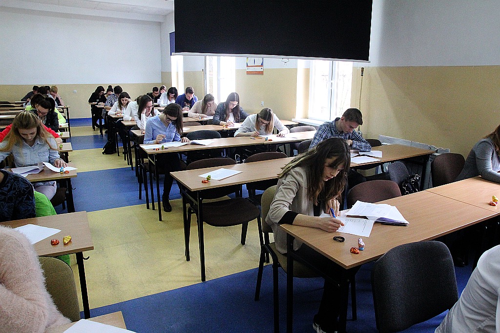 Konkurs wiedzy o życiu i sukcesach Marii Skłodowskiej – Curie
