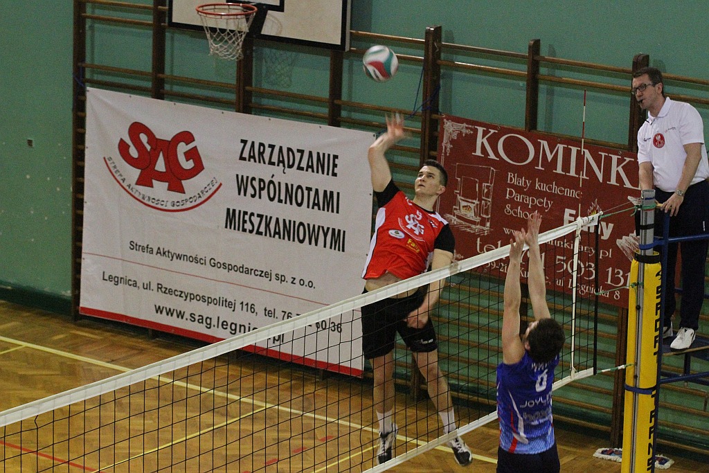 Siatkarze Ikara Legnica zakończyli sezon zwycięstwem