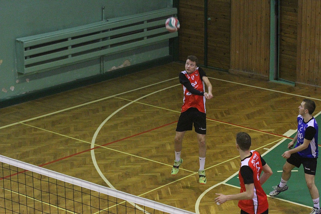 Siatkarze Ikara Legnica zakończyli sezon zwycięstwem