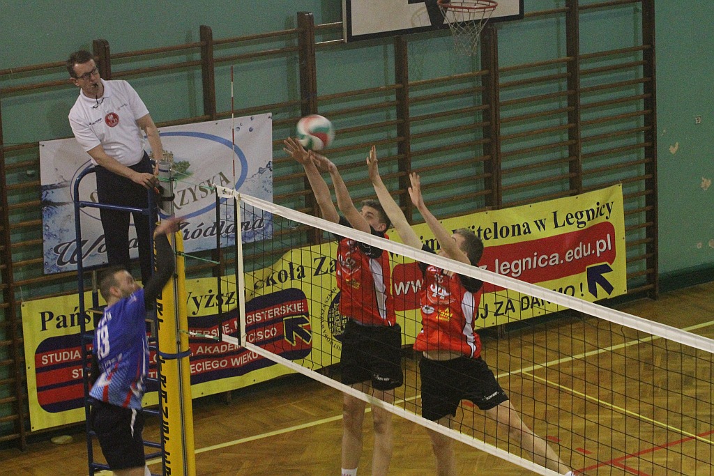 Siatkarze Ikara Legnica zakończyli sezon zwycięstwem