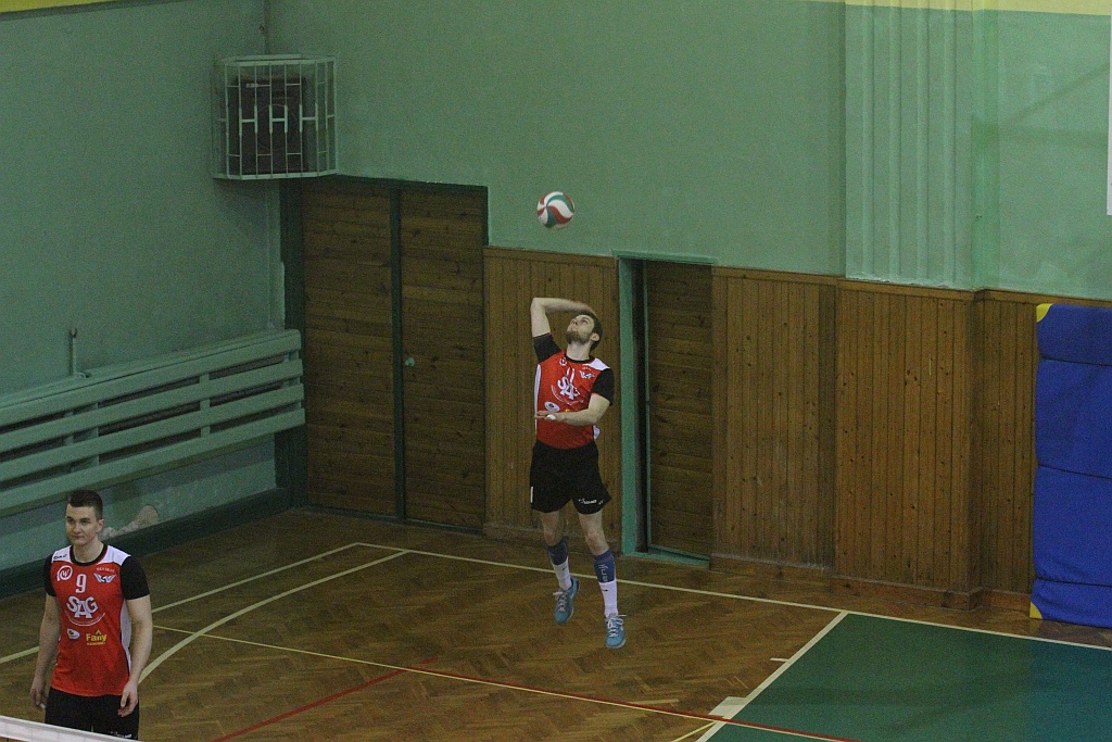 Siatkarze Ikara Legnica zakończyli sezon zwycięstwem