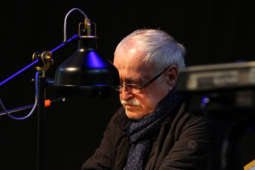 Mistrz Jan Nowicki dał popis swojego kunsztu recytatorskiego