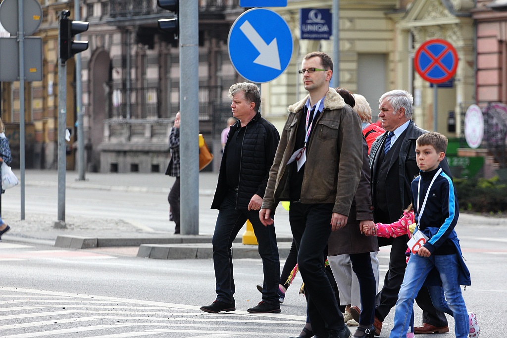 Blisko 2 tys. wiernych przeszło w Marszu dla Życia i Rodziny