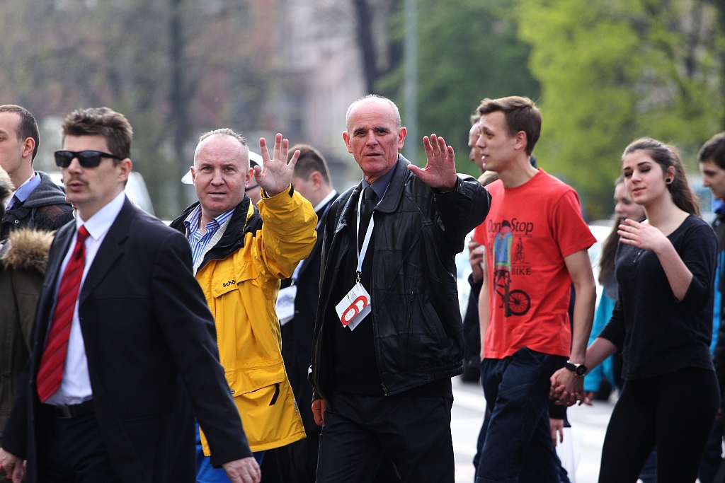 Blisko 2 tys. wiernych przeszło w Marszu dla Życia i Rodziny
