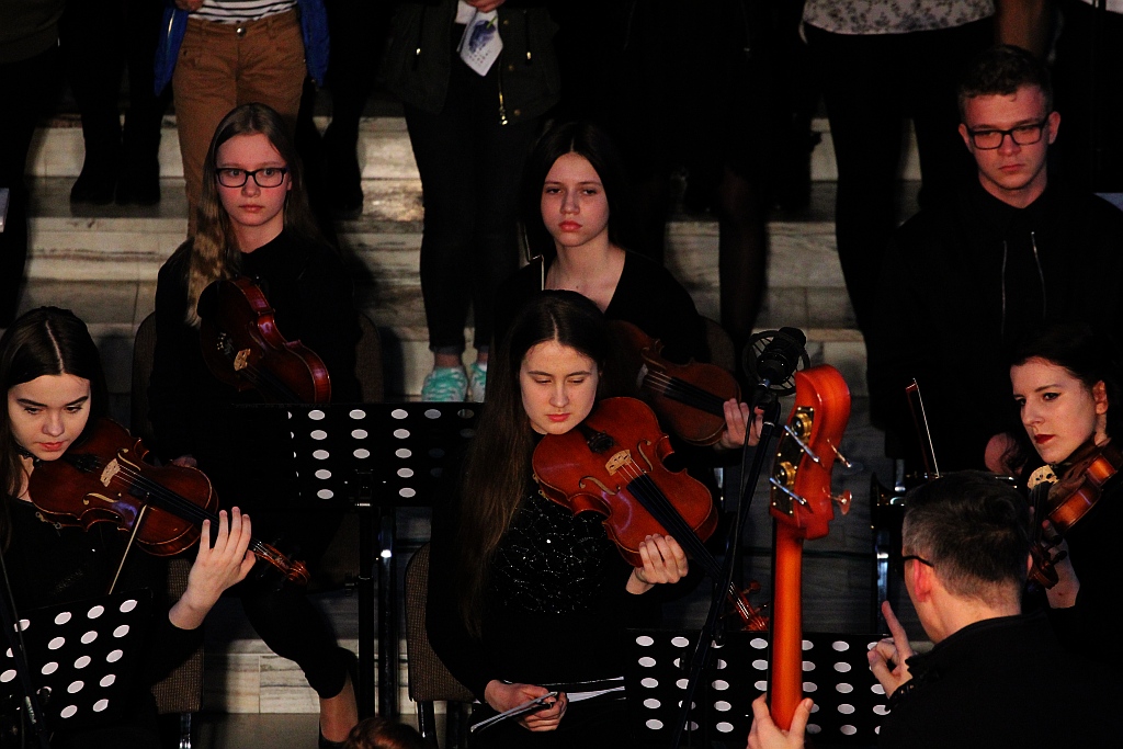 Budowanie mostów w kościele Matki Bożej Królowej Polski