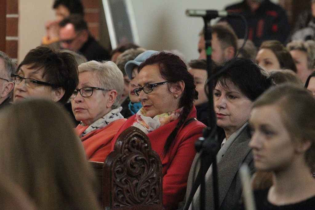 „Dźwięki w godzinie ciszy” usłyszeliśmy w legnickiej katedrze