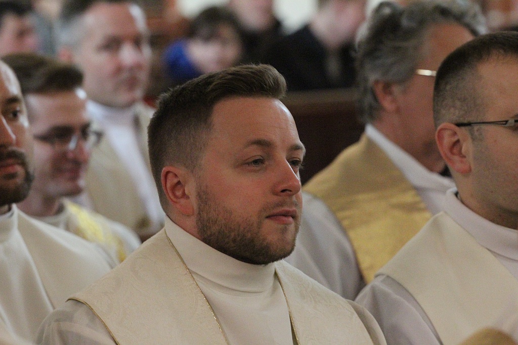 W katedrze ponad 150 księży uczestniczyło we Mszy Krzyżma