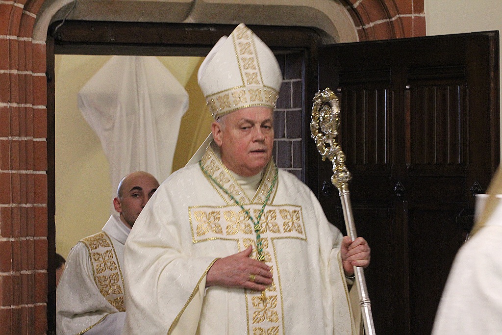 W katedrze ponad 150 księży uczestniczyło we Mszy Krzyżma